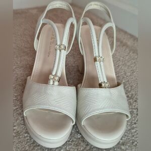 Elegant Women's Sandal Heels Ivory Cream